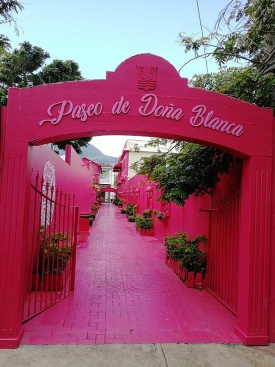 Hotel Victoriano Puerto Plata Exterior foto